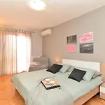 Ferienhaus Miro 843 *