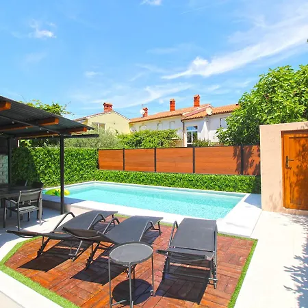 Holiday home Miro 843 Fazana